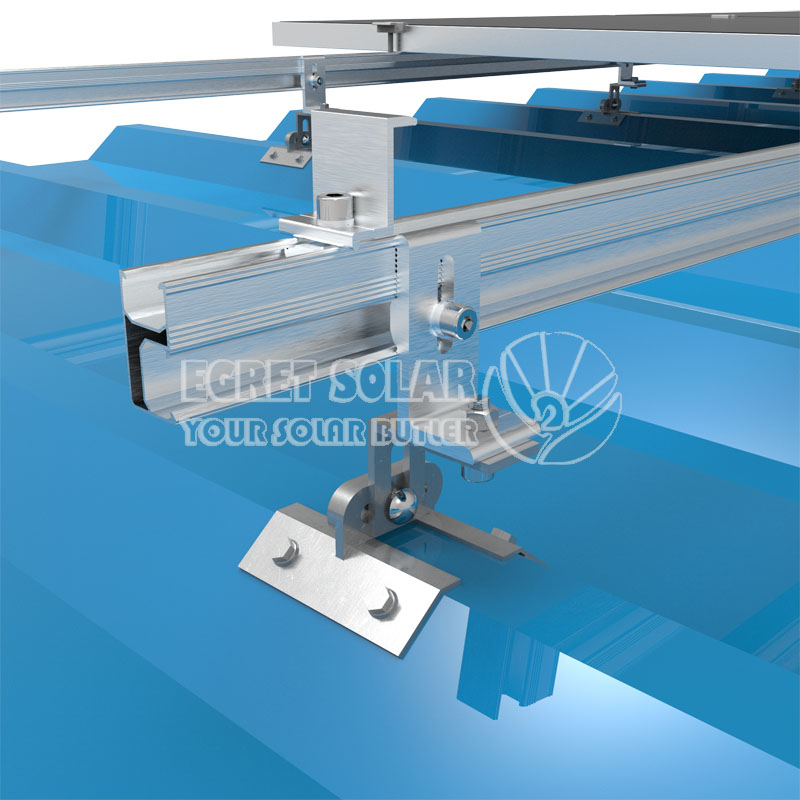 Braçadeira X para montagem trapezoidal em telhado de estanho